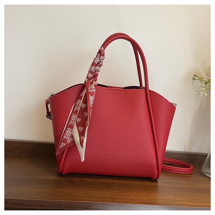 

Simple and casual single shoulder axillary large bag for women s summer new large-capacity tote bag