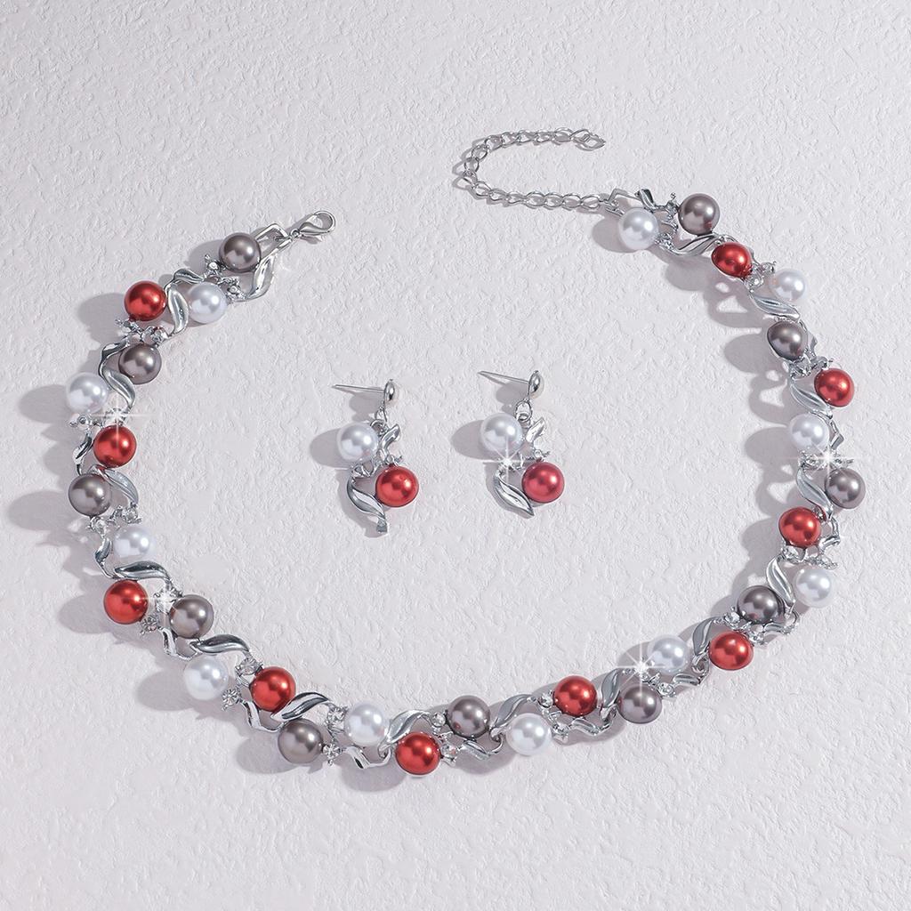 Necklace Earrings Bracelet Two-piece Set Fashionable and Versatile Clavicle Pearl Jewelry for Women