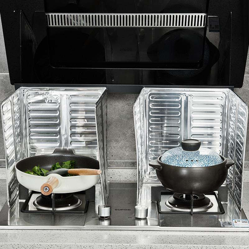 Thick Aluminum Foil Nordic Gas Stove Splash Guard - Oil & Waterproof Blocker.