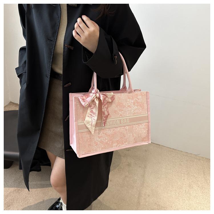 Large Capacity Embroidery Tote Bag Faux Leather Zipper Shoulder Handbag for Women