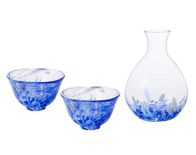 Aderia Tsugaru Glassware Set with Iwashimizu Sake Cup and Made In Gift Includes Guinomi Sake Sake Chilled Sake Stylish Gift for Housewarming Wedding