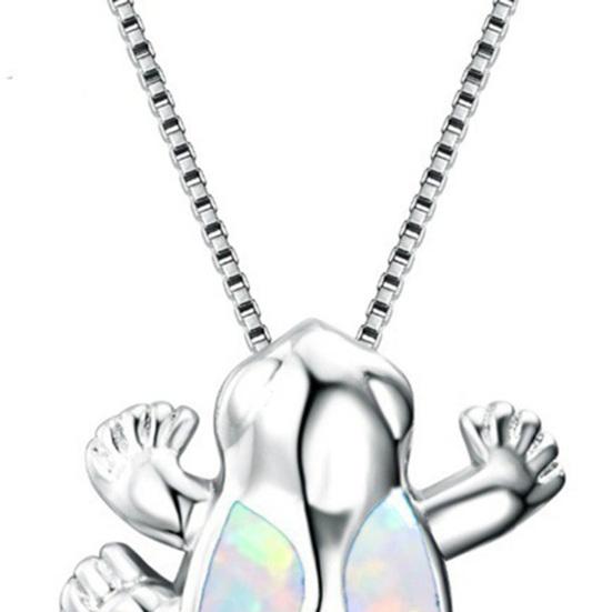 Women Necklace Frog Faux Gem Jewelry Lightweight All Match Long Lasting