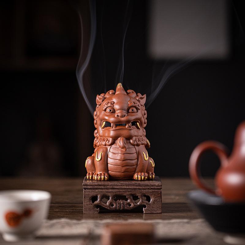 Lucky Dragon Burner Year of the Dragon Zodiac Purple Sand Incense Burner Household Indoor Aromatherapy Sandalwood Burner Aromatherapy Burner Ornament