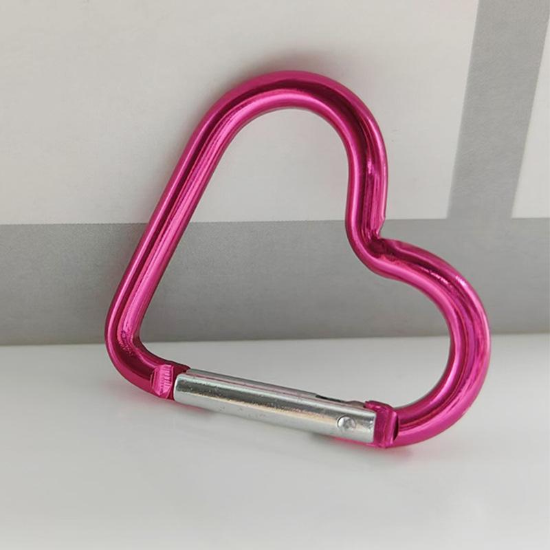 Heart-Shaped Multicolor Aluminum Carabiner: Lightweight Quick-Release Keychain for Outdoor Backpacks