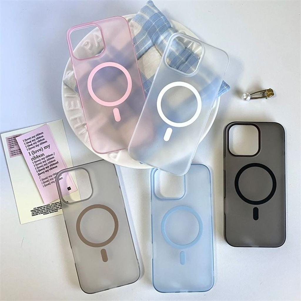 Frosted Ice Mist Magnetic Phone Case for Apple Phone Case Premium 16promax15pm Ultra-Thin Magnetic Phone Case