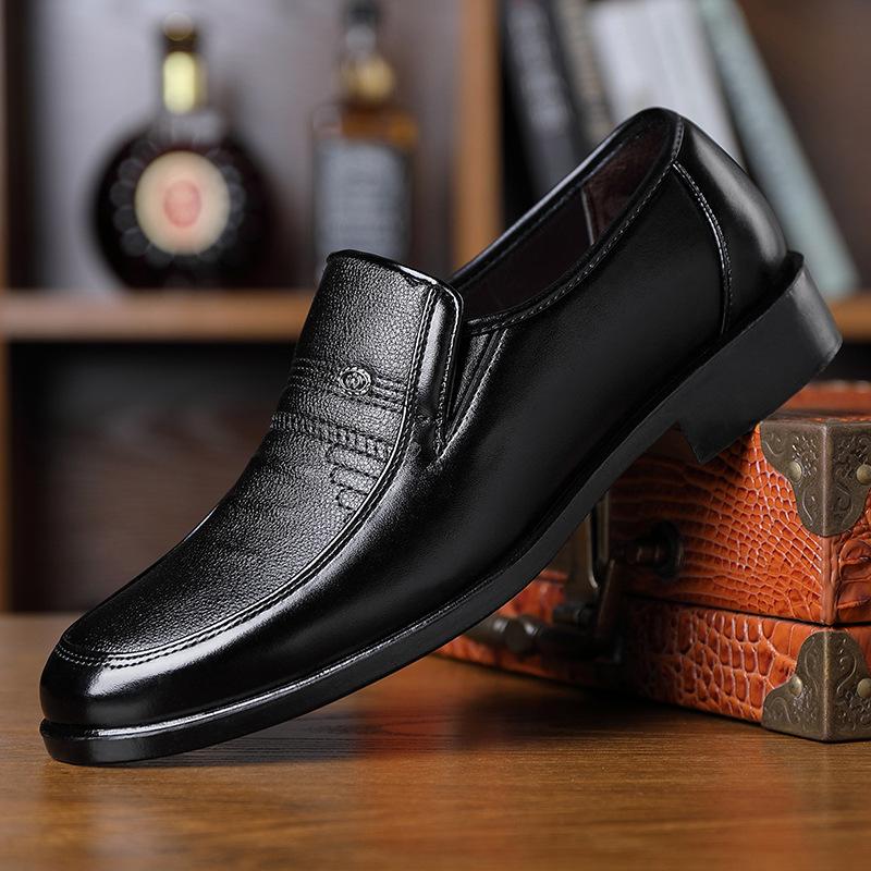 

2025 autumn new men s casual shoes soft-soled business middle-aged and elderly shoes breathable leather shoes, middle-aged and elderly father shoes 38