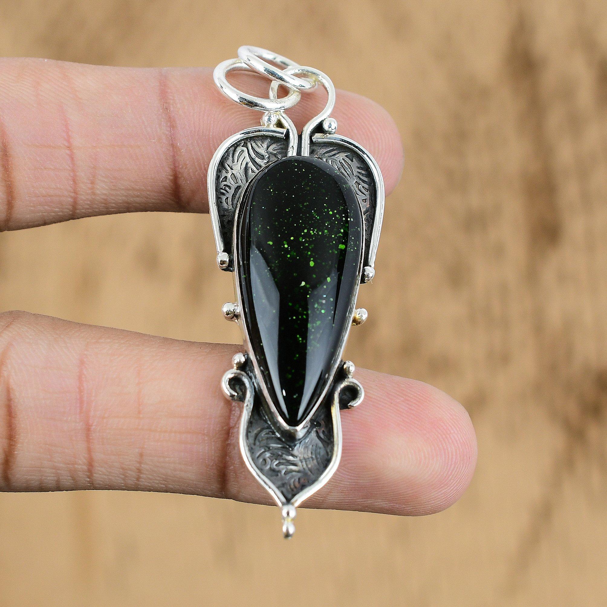 

Pear Green Sunstone Gemstone Sterling Silver Anniversary Sister Pendant Jewelry