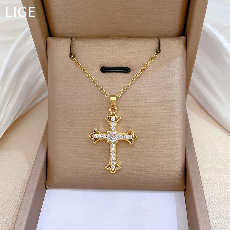 Cross Full Diamond Light Luxury Temperament Gorgeous Full Diamond Necklace Women'S Versatile Collarbone Chain Titanium Steel Chain