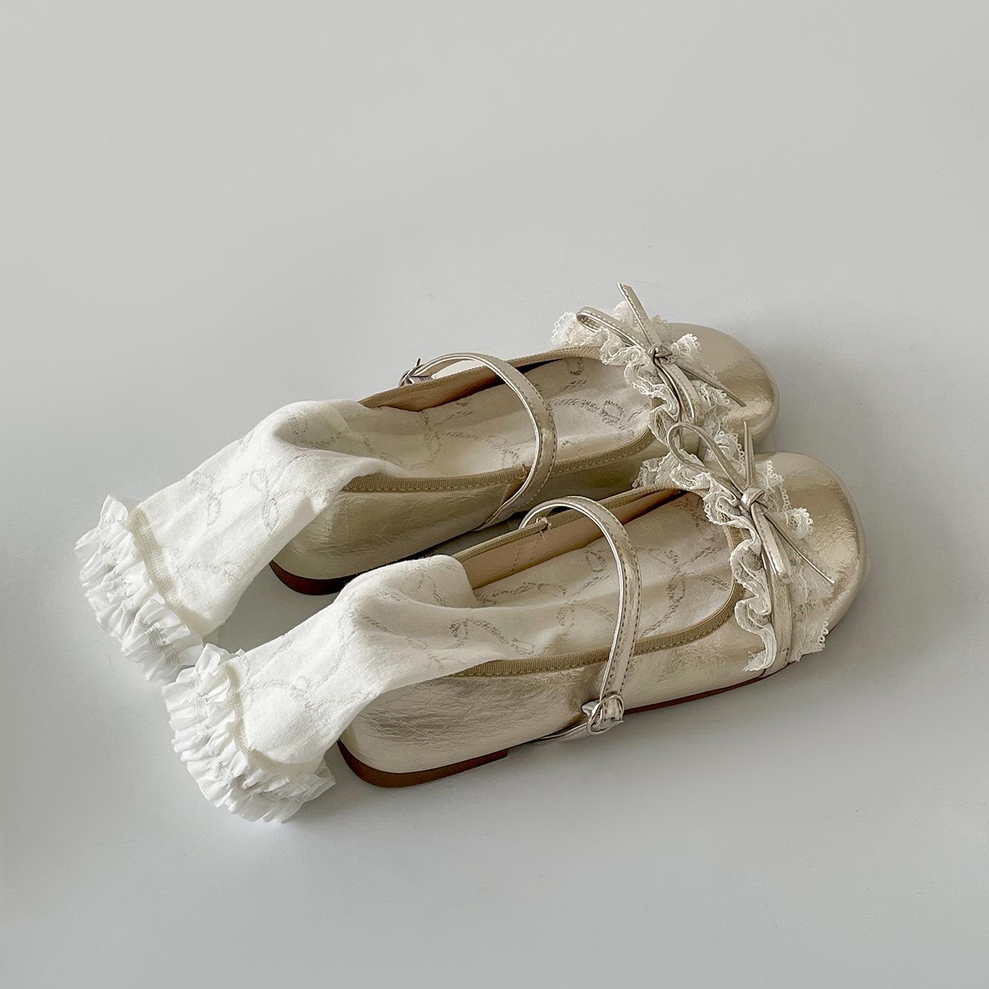 

Белые туфли-лодочки в стиле французского балета на низком каблуке, женские летние 2025, новые, с юбкой, на мягкой подошве, универсальные туфли Мэри Джейн 40 золотой