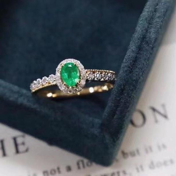 Eleganter japanisch-koreanischer 925er Silber Damenring mit Design aus natürlichem Smaragd-Edelstein
