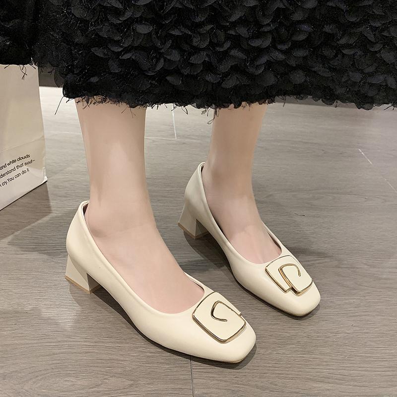 Chaussures de Bureau Élégantes et Tendance pour Dames Escarpins en Cuir de Vache Femme Talon Moyen Haut Mary Janes Mocassins à Bout Carré Femme Bouton Métallique