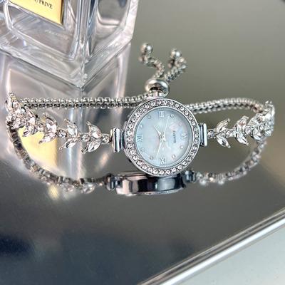 Women's Rhinestone Setting Watches Easy Read Round Rhinestone Quartz Wrist Watch for Outside Office Business Meeting