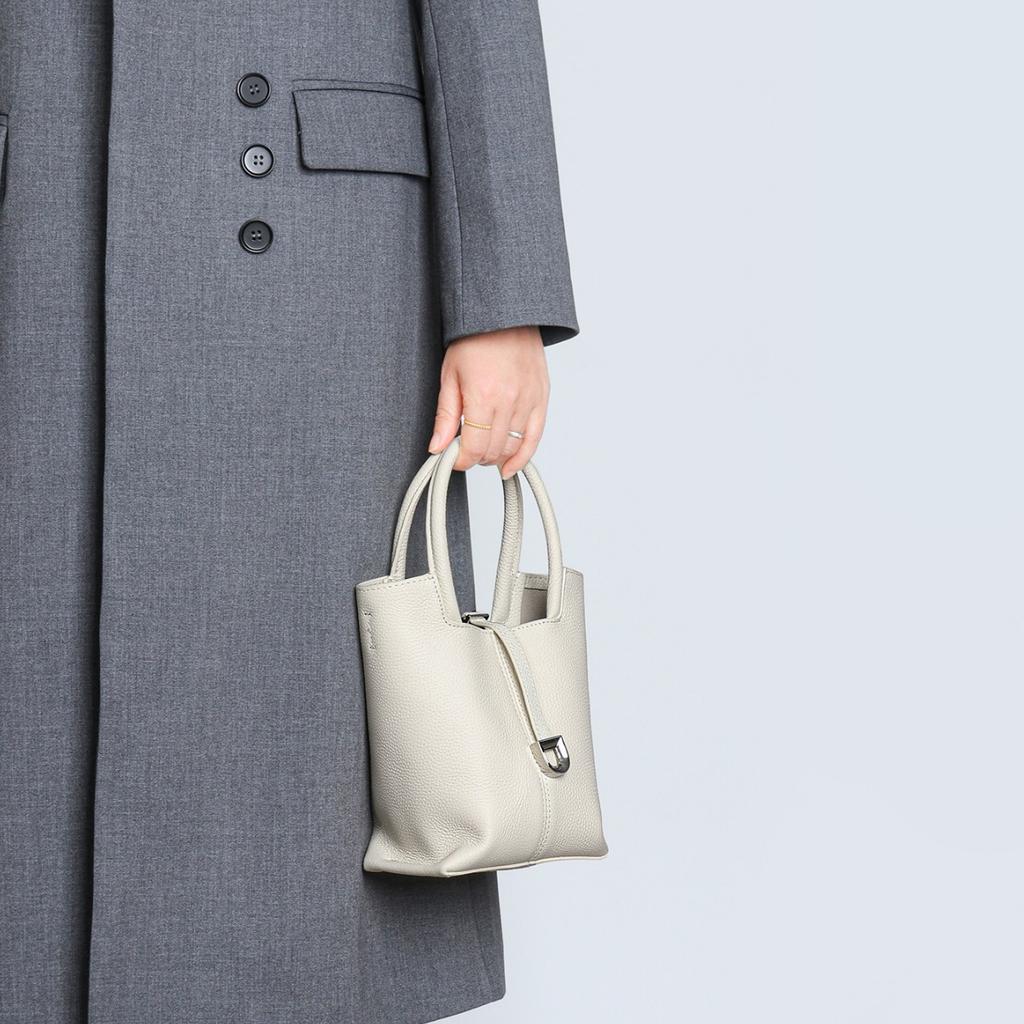 Vegetable Basket Bag Genuine Leather Crossbody Bag Fashionable Versatile and High-end Single-shoulder Bucket Bag