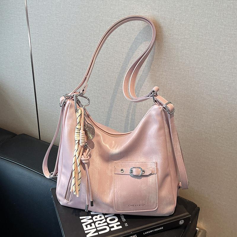 Large Capacity Tote Bag Women's 2025 Spring New Niche Casual Versatile Underarm Bag Commuter Shoulder Backpack