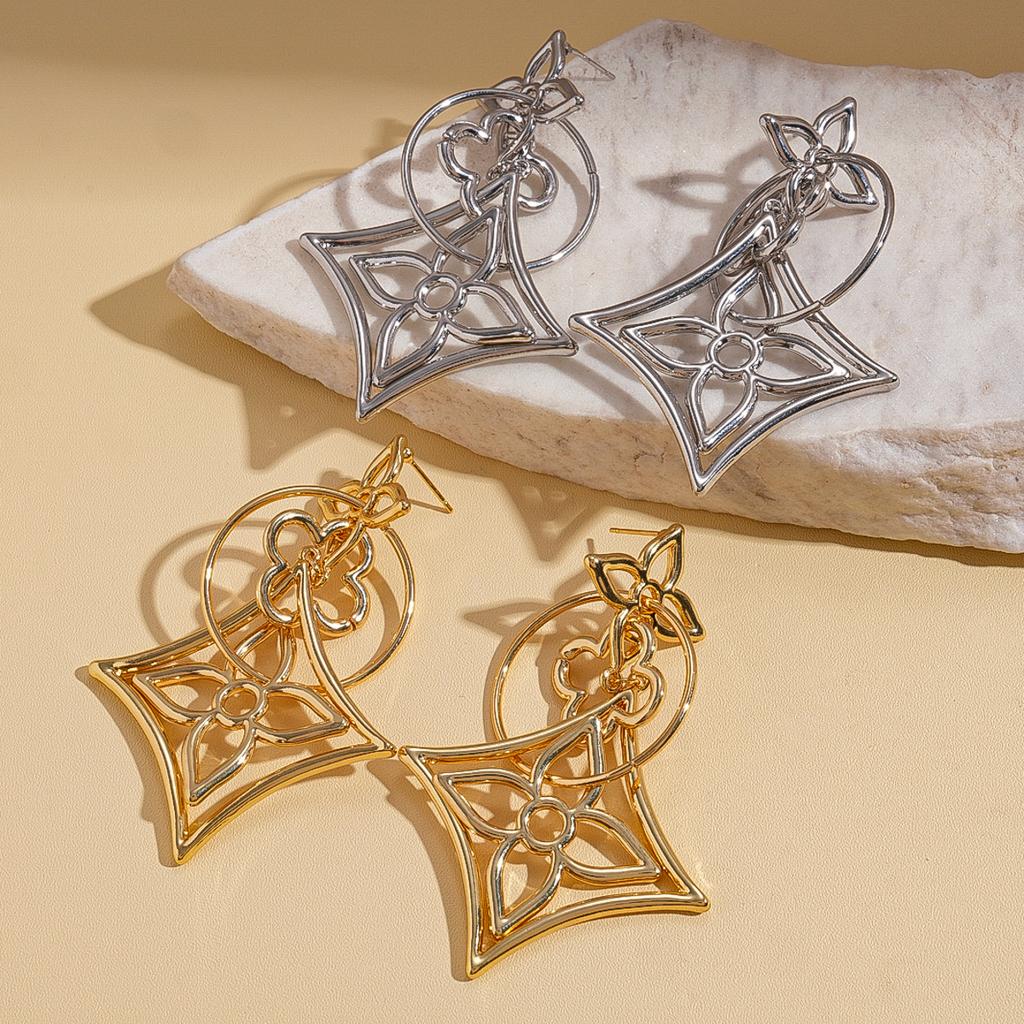 18K Real Gold Electroplated Hollow Flower Rhombus Silver Needle Earrings Cold Wind Niche Earrings