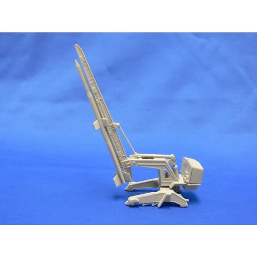 Aoshima Bunka Kyozai Space Craft Series No.06 1/20 Osumi Satellite & 1/150 Lambda Rocket