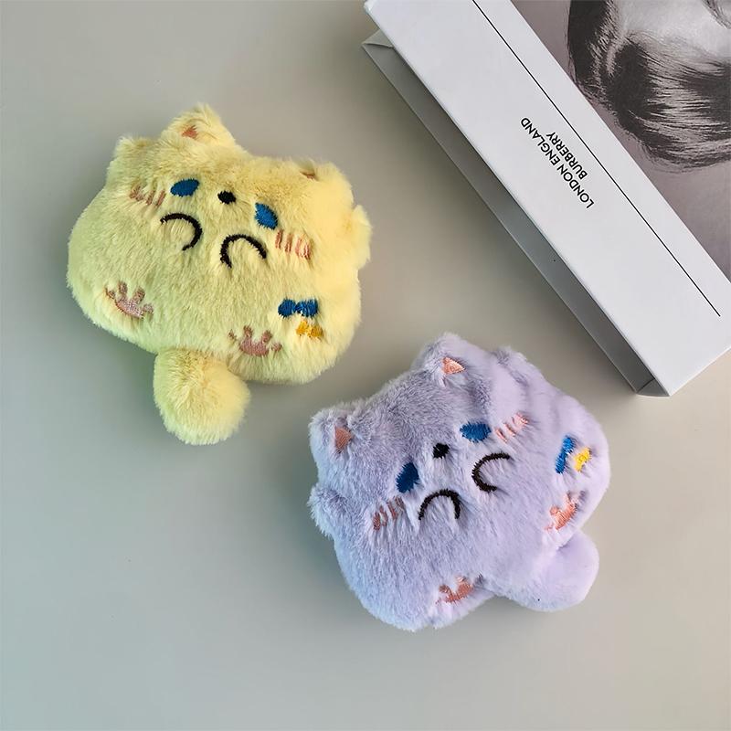Krásná měkká plyšová klíčenka kreslená hračka pro panenku Plyšový přívěsek Kawaii Cat s ocasem