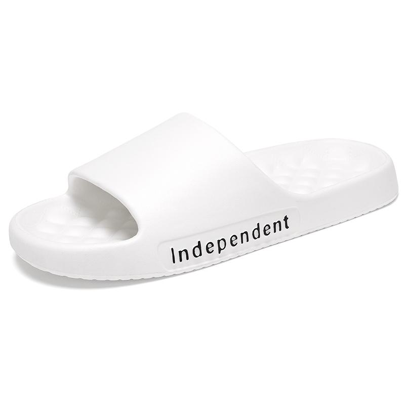 Fashion New summer sandals for men and women soft sole comfortable lightweight couple leisure beach sandals family bathroom slippers