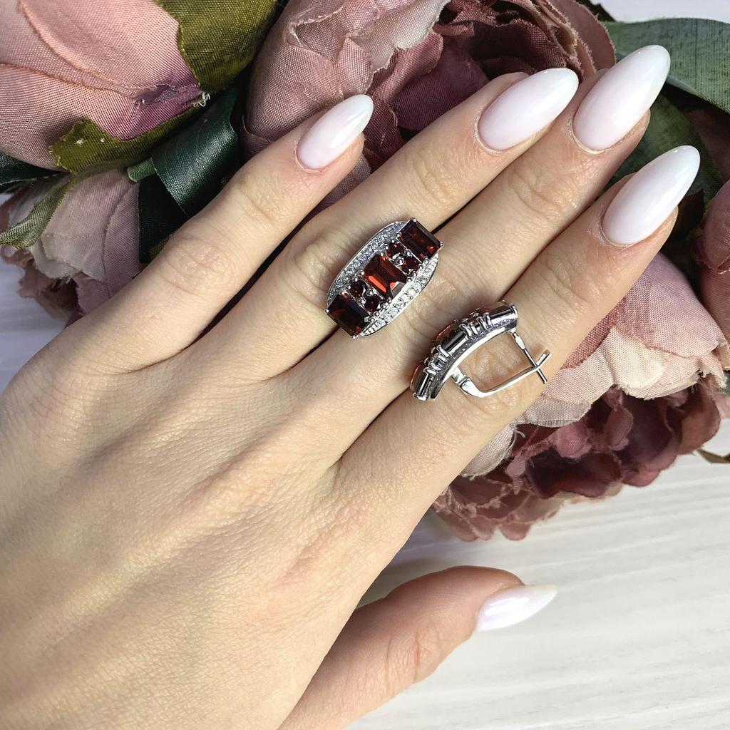 Серебряные серьги с натуральным гранатом 8.94ct (2062813)