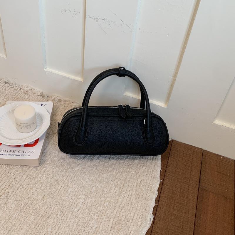 Handbag Stylish and Unique Boston Bag for Casual Commuting, Single Shoulder Strap Design