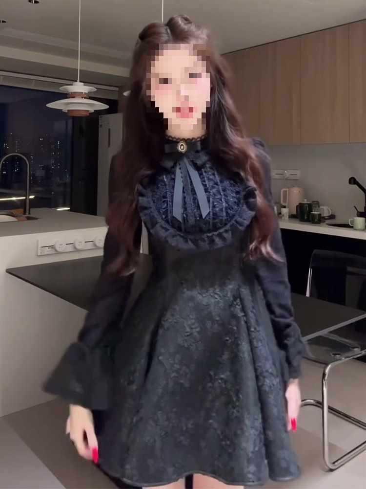 Rich Girl Fragrant Style Bow Princess Dress - Autumn/Winter French Waist-Hugging Design for Women