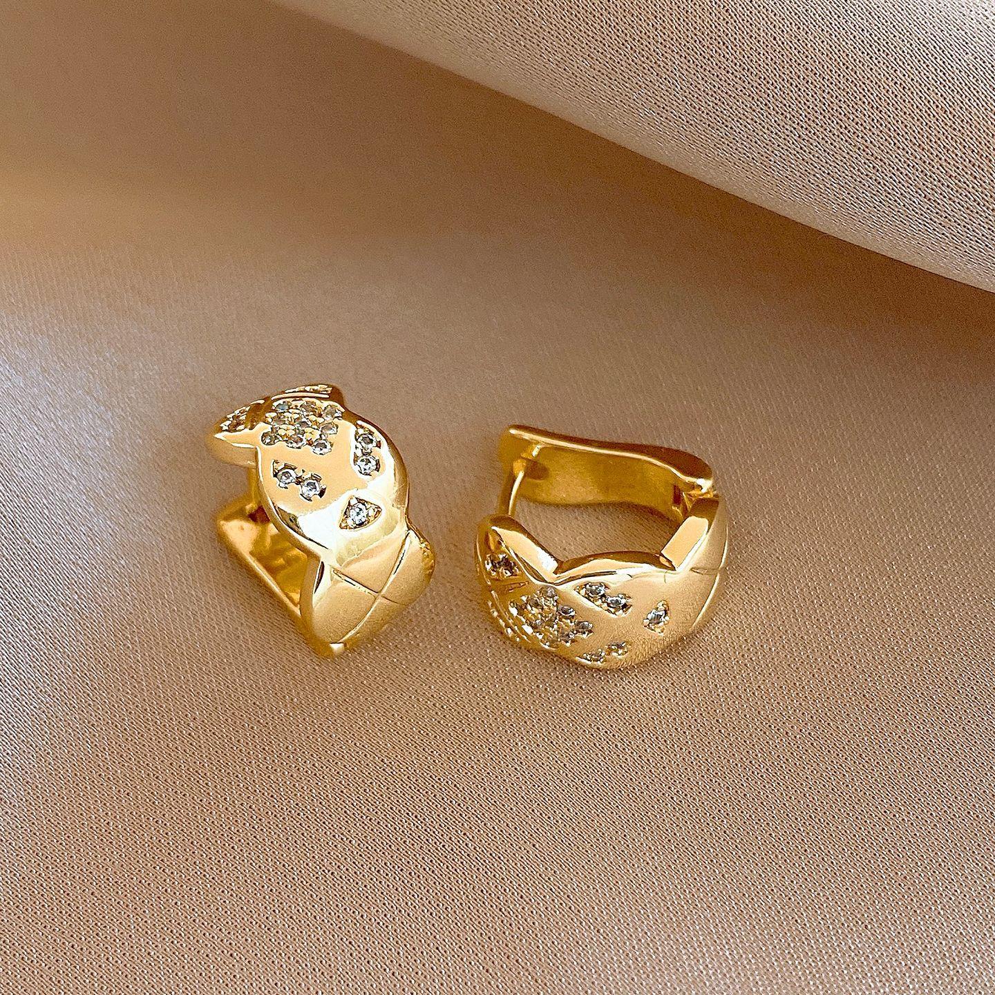 14k Real Gold Metal Wind Zircon Round Ear Buckle Earrings Fashion Versatile Earrings