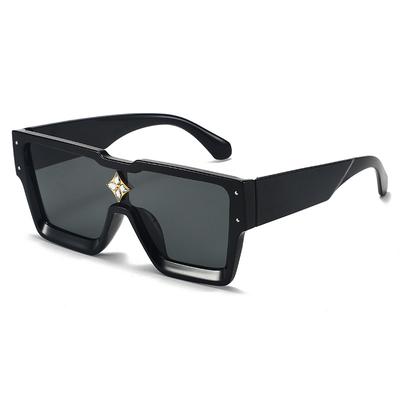 Lunettes de Soleil Carrées Fashion Diamant de Luxe Pour Hommes et Femmes Marque Designer Glamour Lunettes de Soleil Classiques Unisexes Teintes UV400