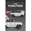 1/18 UAZ Hunter SUV Alloy Model Car Toy Diecasts Casting Pull Back Sound and Light Car Toys for Children Vehicle