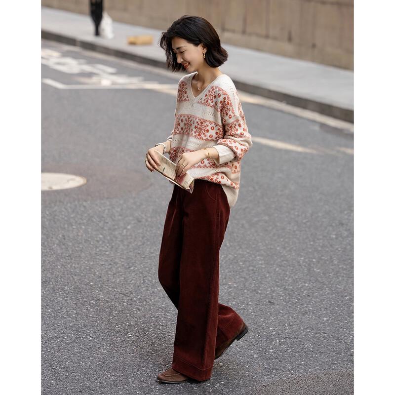 Demana Women's V-Neck Snowflake Jacquard Knit Sweater