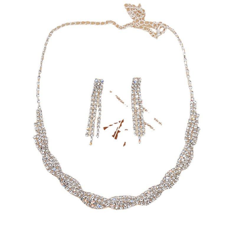 Claw Chain Necklace Earrings Set Two-piece Set Woven Neck Chain Collarbone Chain Dinner Accessories Women