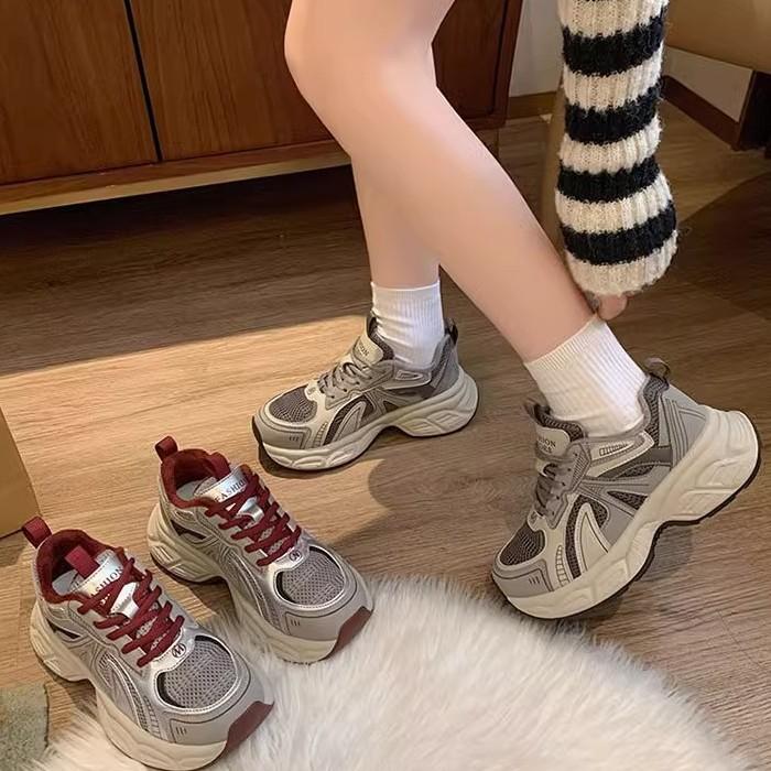 2025 Autumn and Winter New Thick-soled Versatile Casual Shoes Women's Feet Small Velvet Dad Shoes Gray Sports Shoes Cotton Shoes