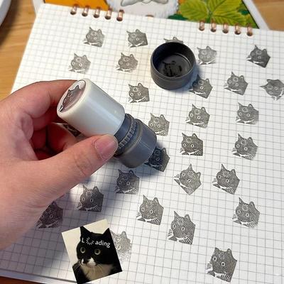 2Pcs Creative Small Cat Sign In Punch Stamp Kawaii Cartoon Cat Stamp Diary Decoration Craft Supplies Kid Diy Toy Fun Gift