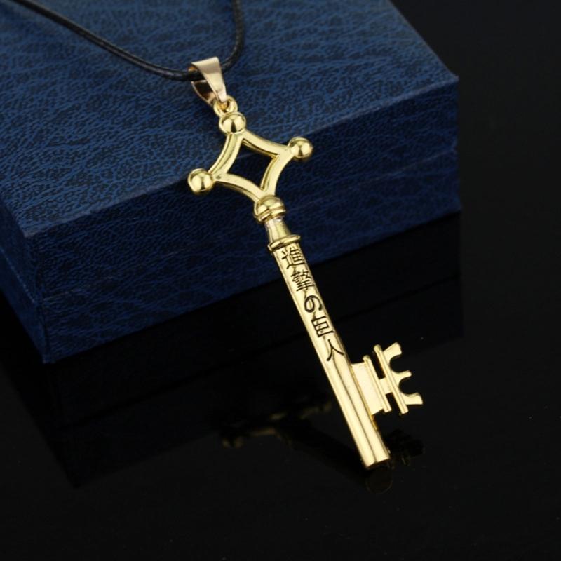 Vintage Key Crown Necklace Shingeki No Kyojin Pendant Neckchain Retro Anime Cosplay Jewelry Versatile Choker for Men