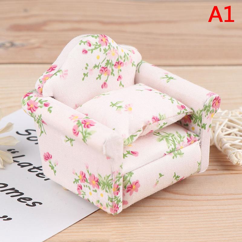 1:12 Dollhouse Miniature Furniture Sofa With Pillow Fabric Sofa Model Doll House Decoration Accessories Kids Play Pretend Toys