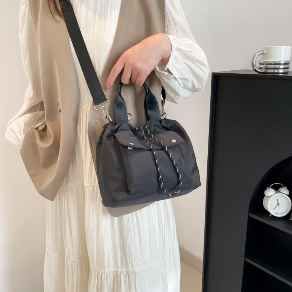 Handbag Nylon Shoulder Bag Korean Style Small Crossbody Bag Cute Drawstring Bucket Bag  Travel