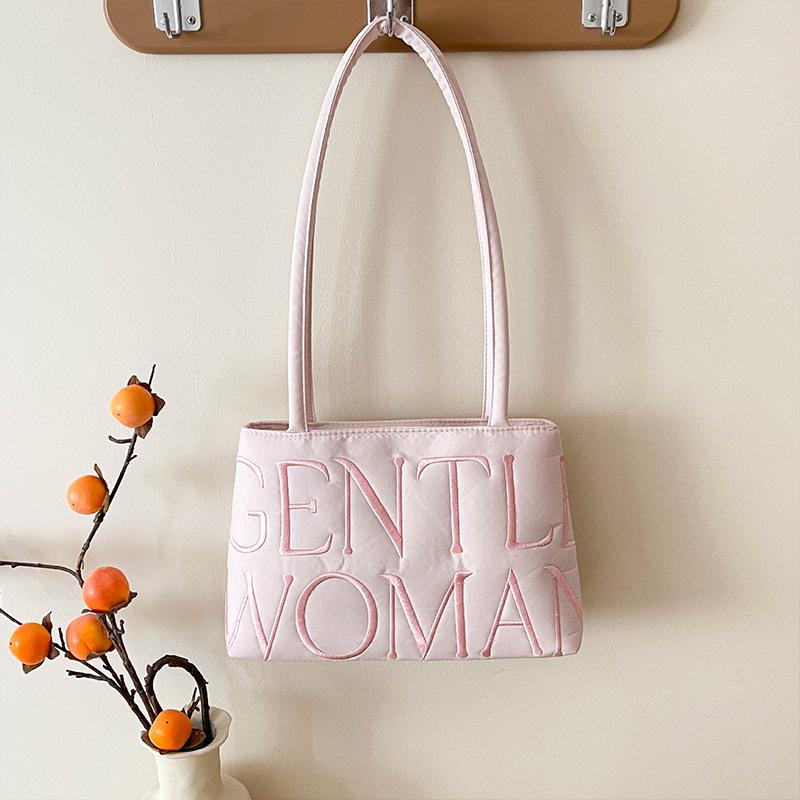 

Embroidery Nylon Women Shoulder Bag Large Capacity Stylish Versatile Tote Bag рожевий