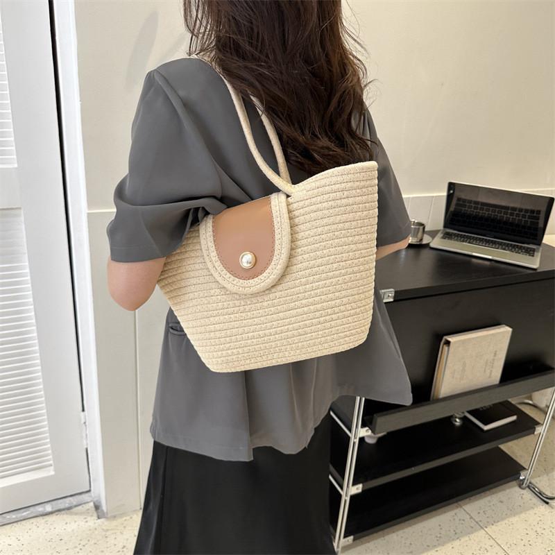 Large Capacity Popular Woven Bag 2023 Summer New Trend Fashion Shoulder Bag