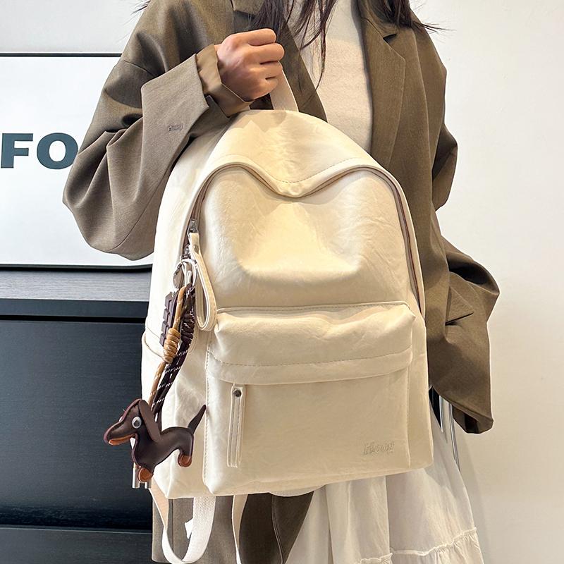 Sac à dos rétro en cuir PU Grande capacité Sac à dos décontracté pour femme avec plusieurs poches Parfait pour le travail quotidien, l'école et le shopping Sans pendentif