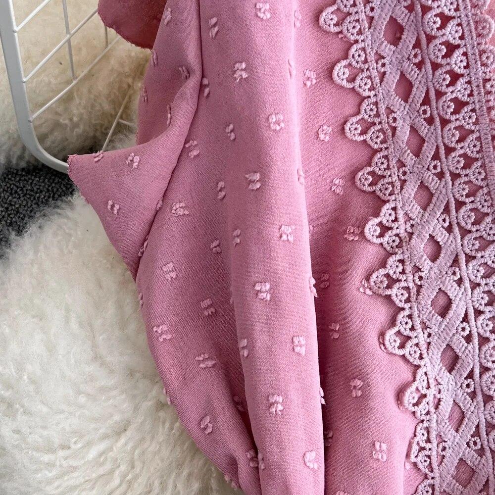 Letnia Polka Dot elegancka sukienka jednoczęściowa damska Vintage dekolt w serek sukienki z latającymi rękawami damska wysoka talia linia A patchworkowa sukienka plażowa 2024 nowość