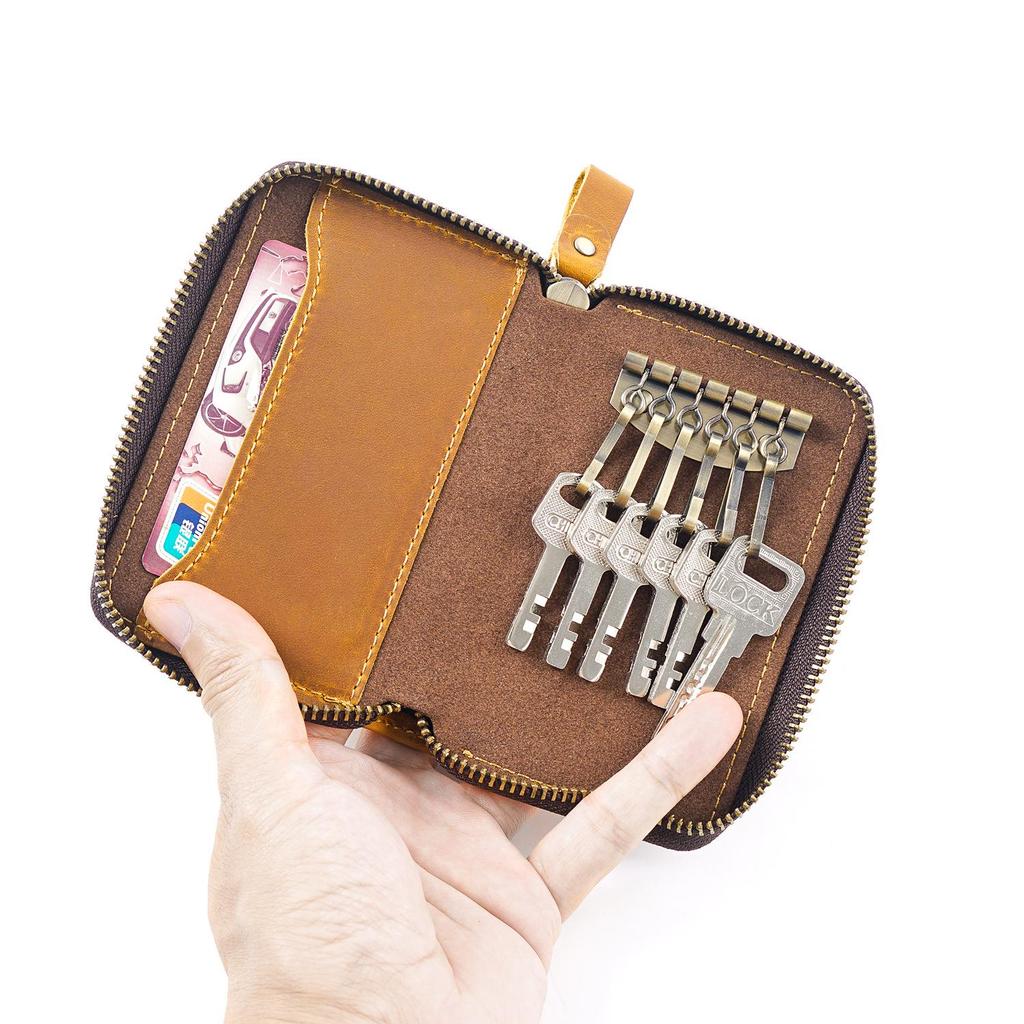 Crazy Horse Leather Car Key Holder with Zipper and Hook - Portable, Anti-Lost, Top Layer Cowhide.