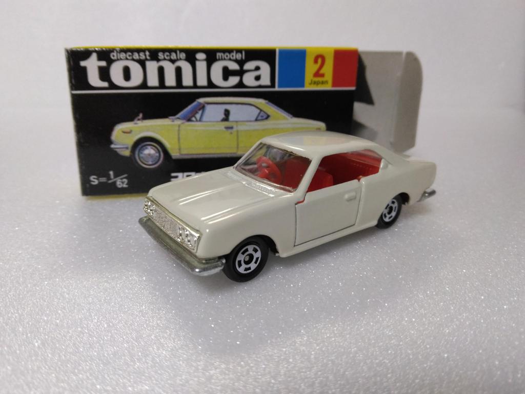 Tomica Diecast Car Toyota Mark II, Black Box Reprint, Scale Model, White, with Clear Case