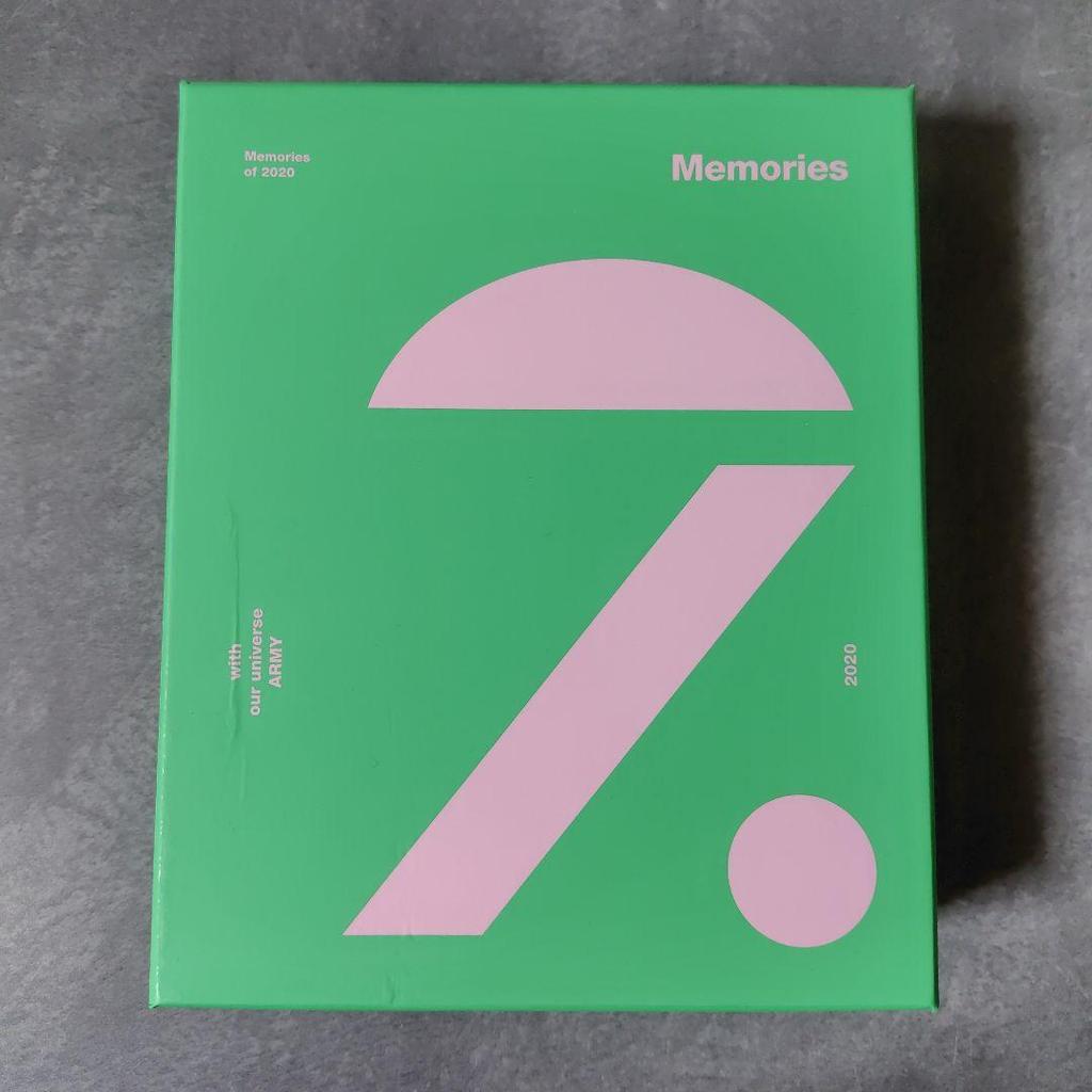 [USED] Sold outBTS Memories of 2020 Blu-ray with trading card