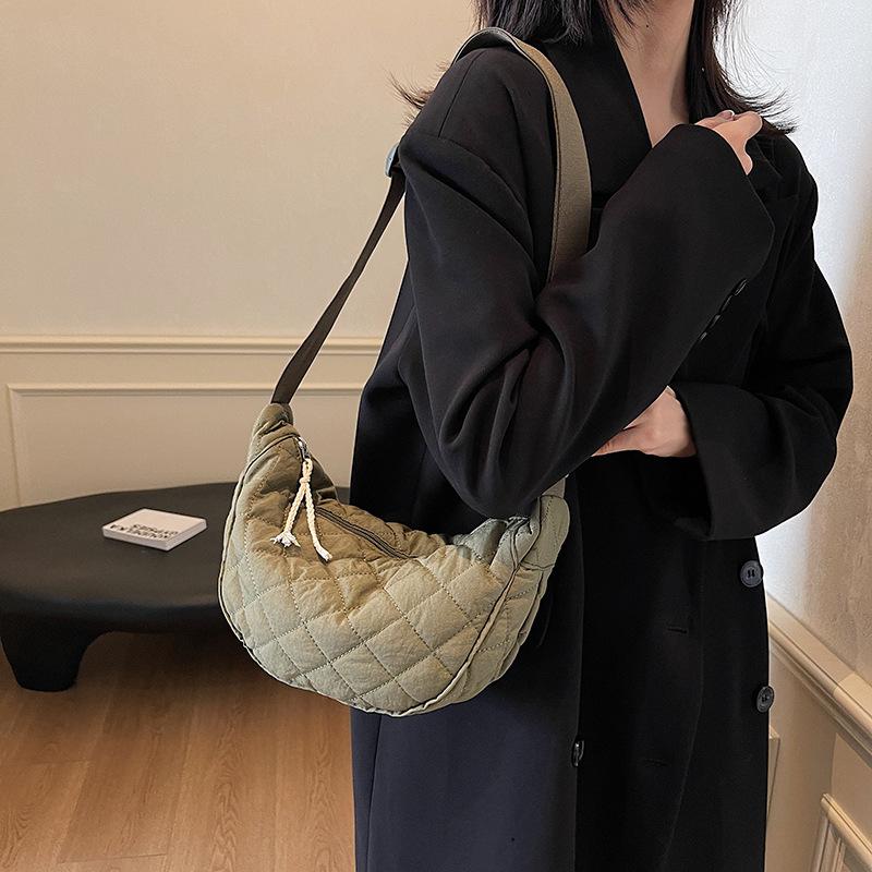 Fashion Diamond Canvas Dumpling Bag Women's New Simple Casual Shoulder Bag Lightweight Versatile Student Messenger Bag