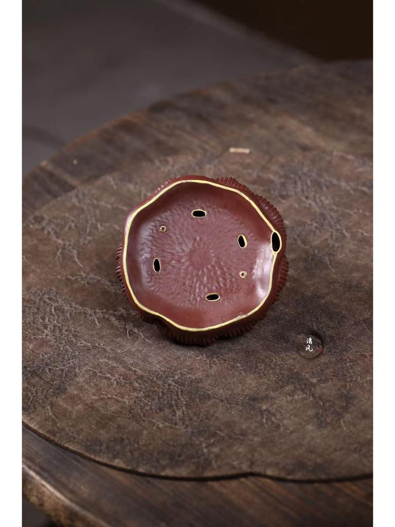 Yixing Handmade Zisha Lotus Pod Teapot Stand - Biomorphic Water-Storing Tea Mat for Gongfu Ceremony