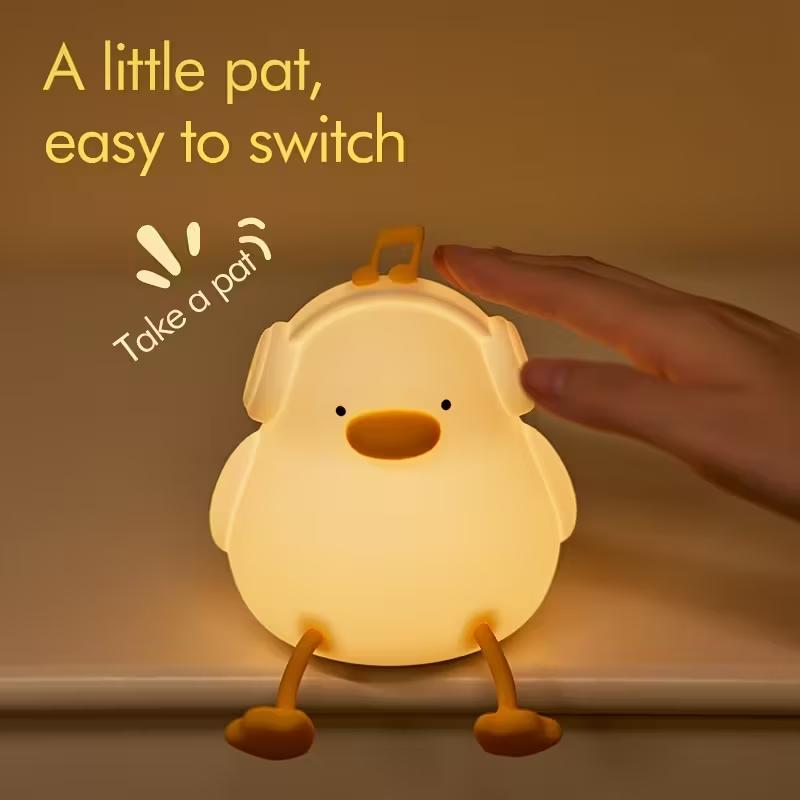 Happy Duck Silicone Night Light, USB Rechargeable, Three-Level Adjustable Brightness, Timer Function, Decorative Light, Suitable