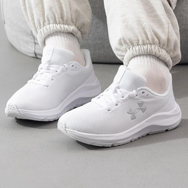 

Under Armour Women s Running Shoes 3028261 EU 40