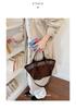2026 Women's Retro Suede Tote: Large Capacity, Versatile Single Shoulder Bag for Autumn/Winter Commuting