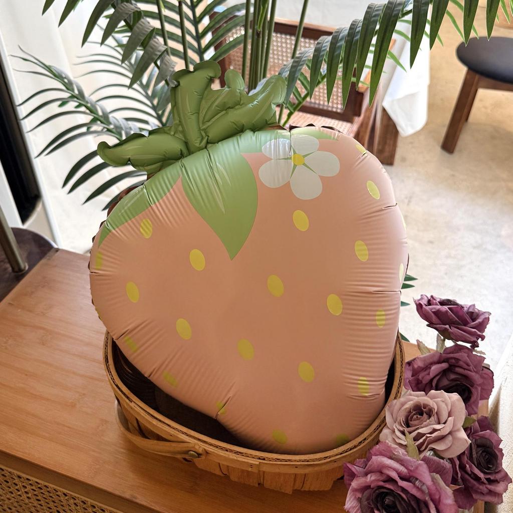 Strawberry Cartoon Foil Balloon for Kids' Party Decoration