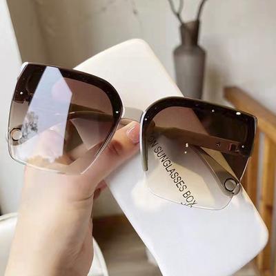 Extra Große Herren- und Damenmode Randlose Retro Quadratische Sonnenbrille Ozean Cut Edge Quadratische Brille UV400