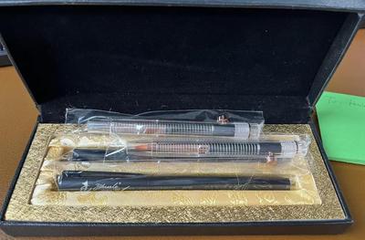 Ballpoint Pen and Turn Gift Set a Perfect New Paintbrush, Sleeve, - Year's Gift.